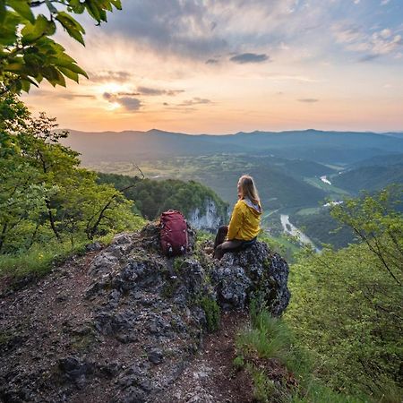 Hostel Bearlog Kocevje Zewnętrze zdjęcie