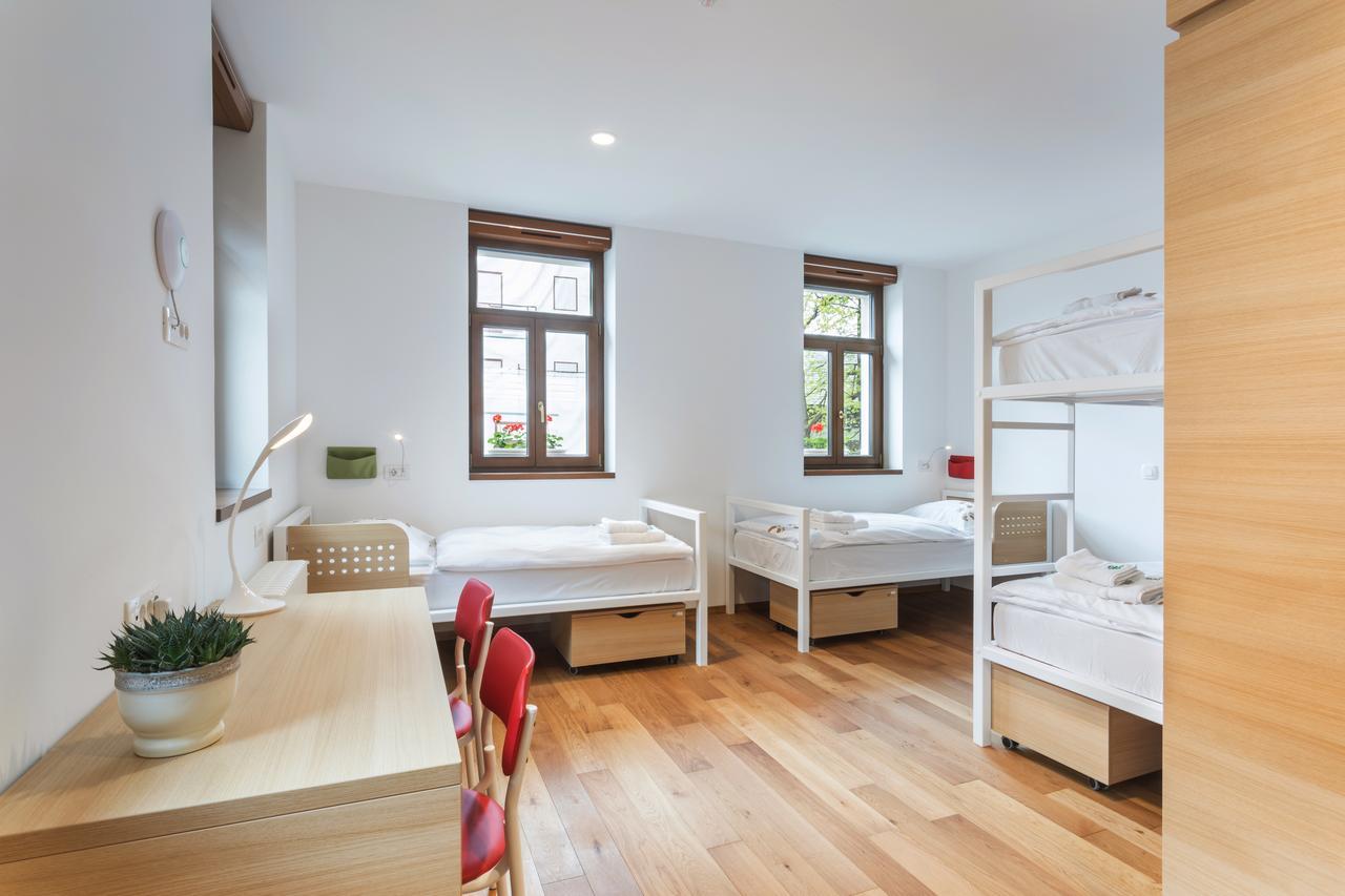 Hostel Bearlog Kocevje Zewnętrze zdjęcie